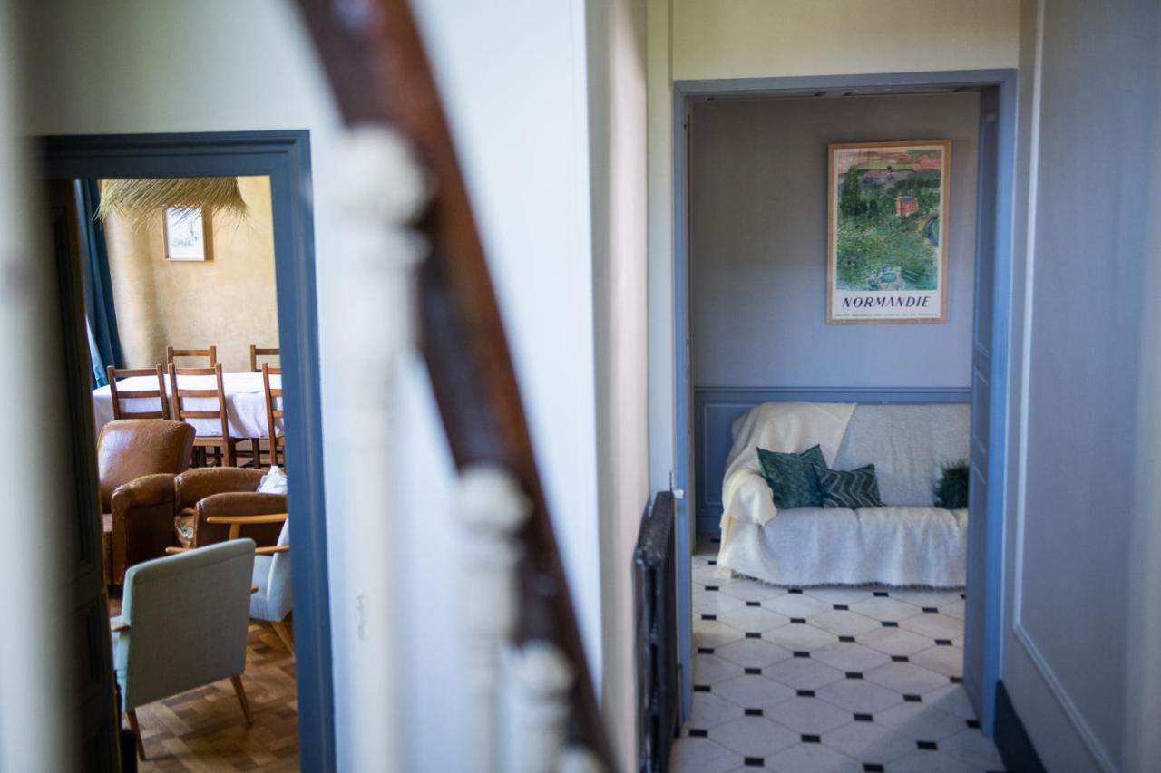 Chez Agnes Bed & Breakfast ปง-เอเลแวก ภายนอก รูปภาพ