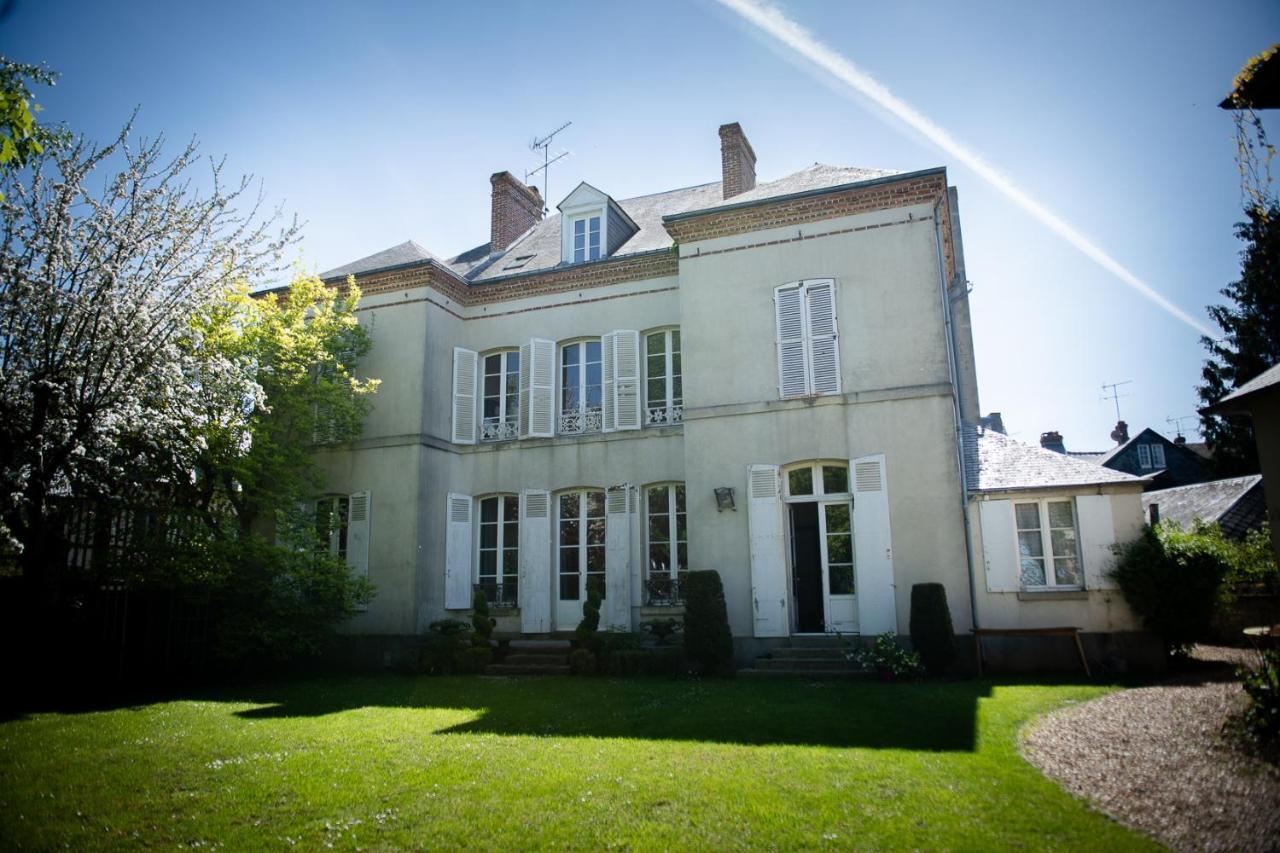 Chez Agnes Bed & Breakfast ปง-เอเลแวก ภายนอก รูปภาพ
